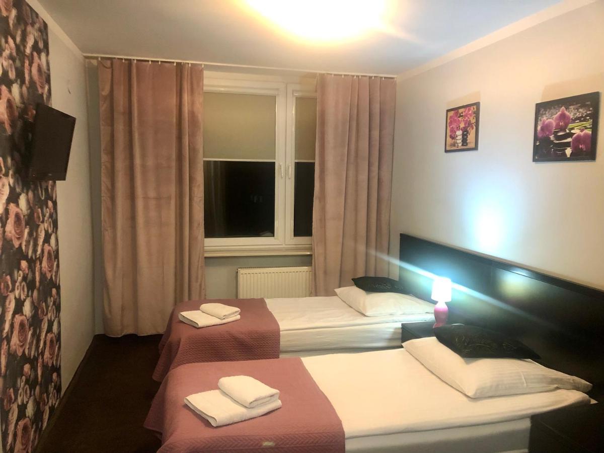 Sosnowe Zacisze Hotel Kleosin Luaran gambar